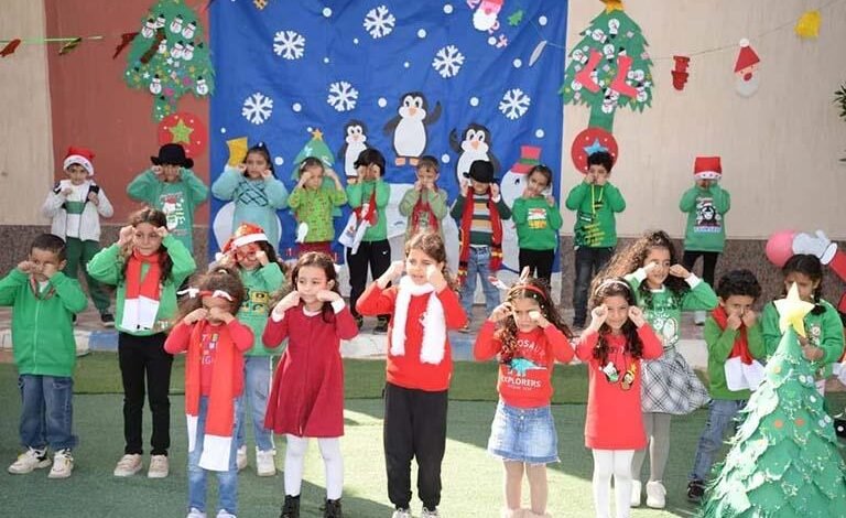 المدارس واحتفالات عيد الميلاد