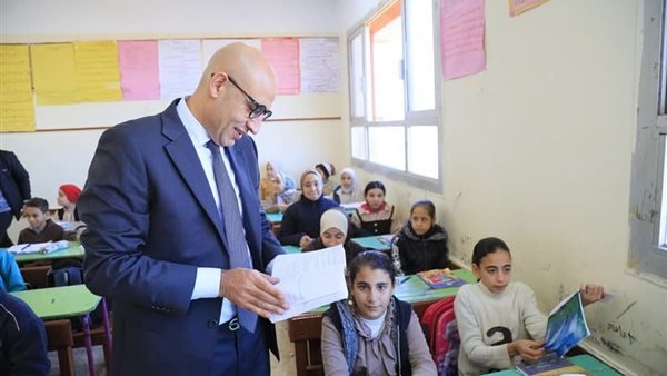 محمد عبد اللطيف، وزير التربية والتعليم الفني