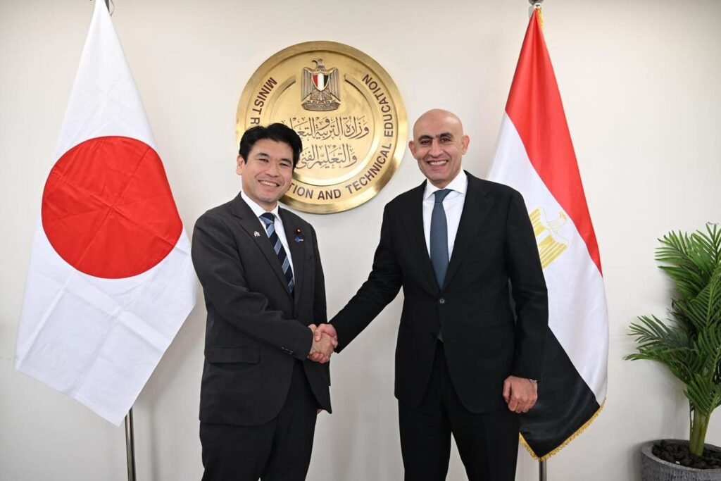 وزير التربية والتعليم يبحث مع نظيره الياباني آفاق جديدة للتعاون التعليمي