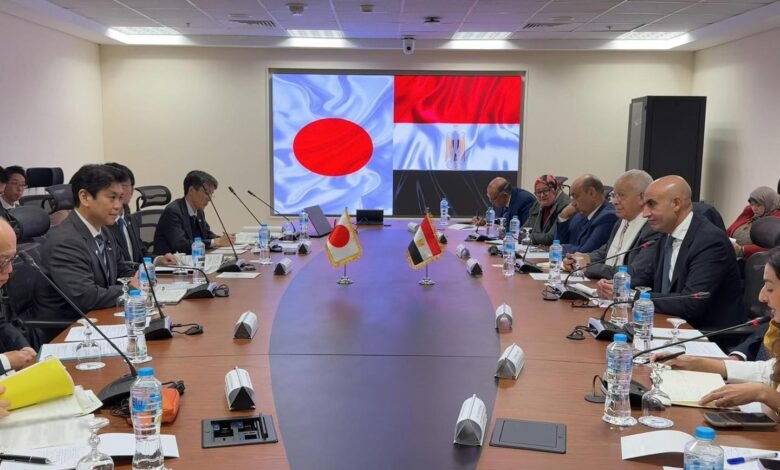 وزير التربية والتعليم يبحث مع نظيره الياباني آفاق جديدة للتعاون التعليمي