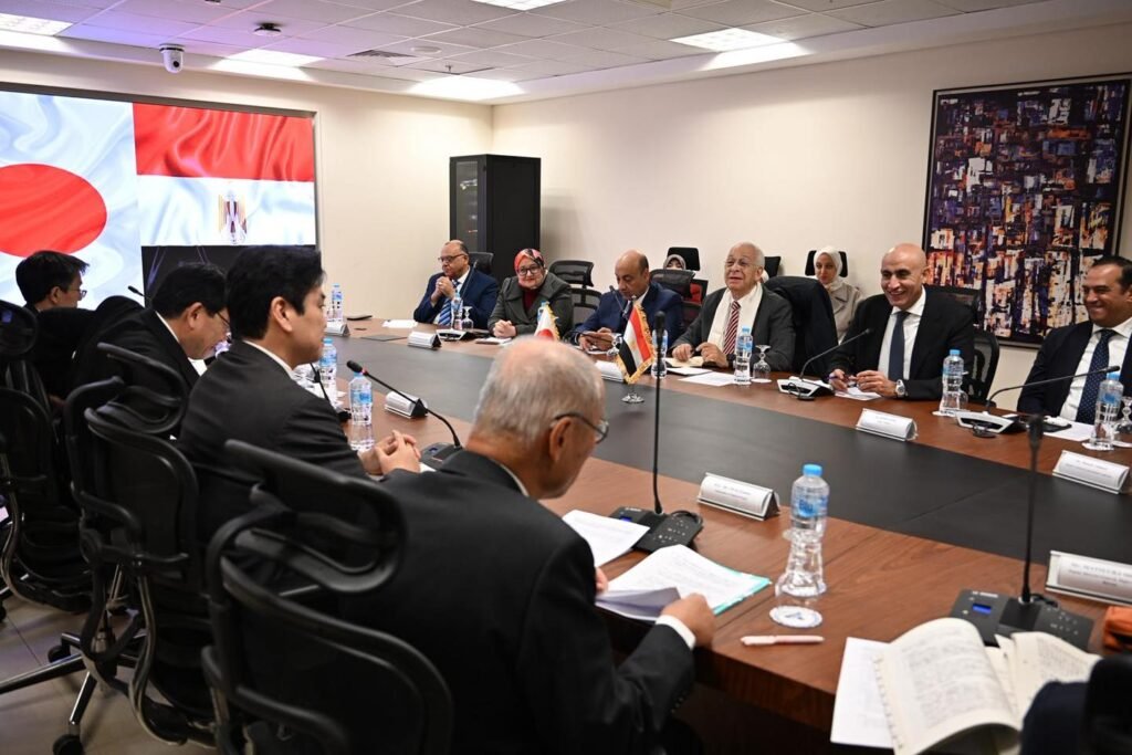وزير التربية والتعليم يبحث مع نظيره الياباني آفاق جديدة للتعاون التعليمي